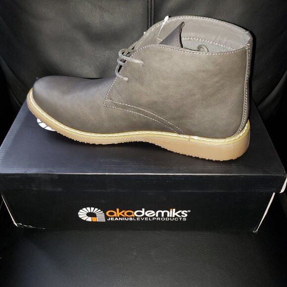 Akademiks Other - Men Grey boots